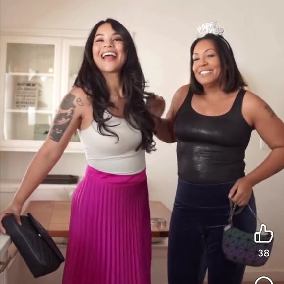 Ruby Ribbon Midnight Glitz Shape Tank Level 3 Support size 42 NWOT New Years - Picture 3 of 8